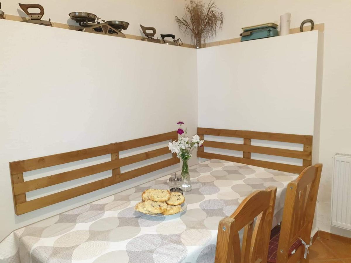 Holiday home Usedlost Pod Lipou